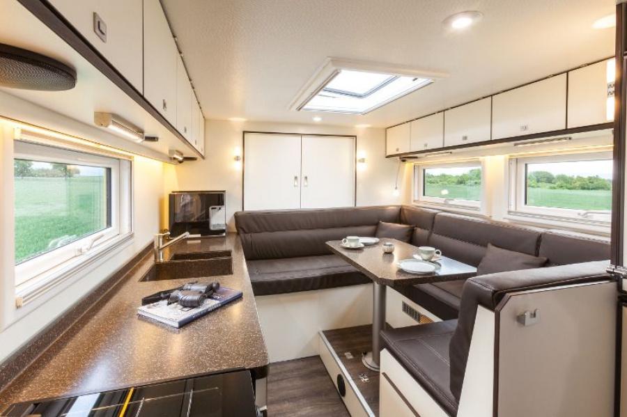 Интерьер Bocklet Dakar Z940 2015 года  (фото 6 из 8)